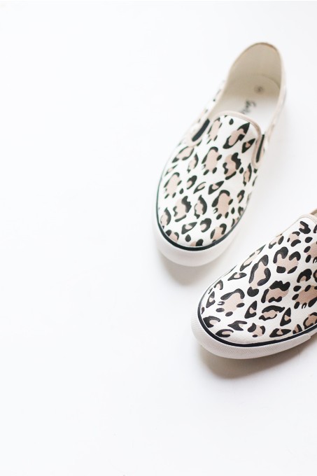 sportsgirl, sneaker, leopard flats, leopard sneaker, loveshopshare, erin maxwell